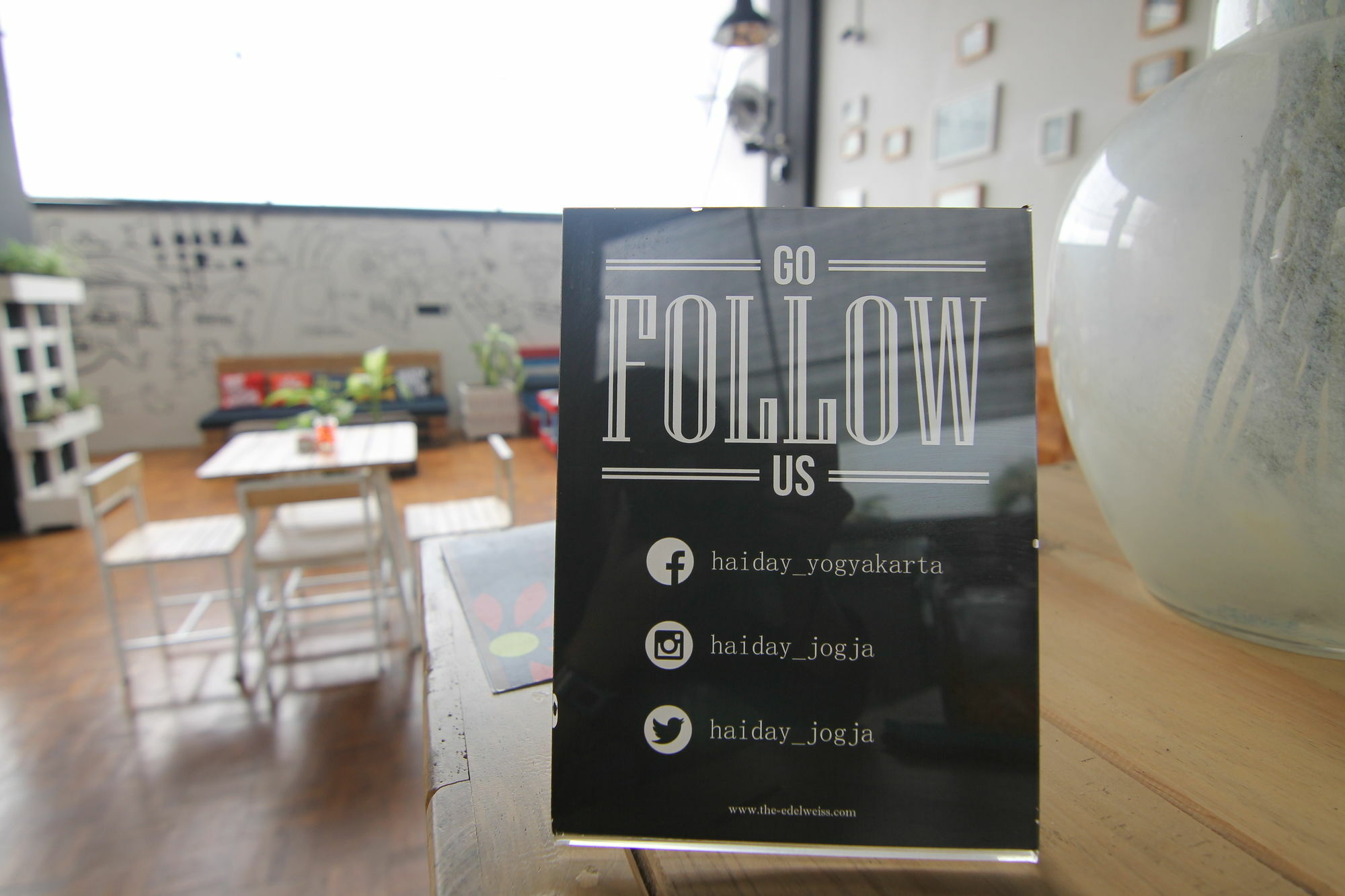 The Edelweiss Hotel ยอกยาการ์ตา ภายนอก รูปภาพ